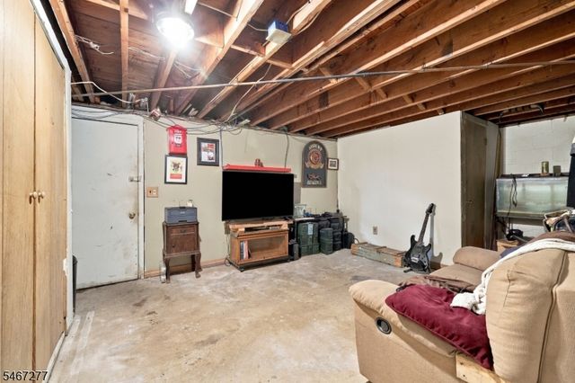 103 Ford Rd, Roxbury Twp., NJ 07850