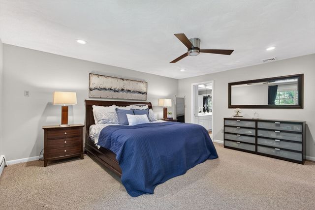 28 Algonquin Ave, Andover, MA 01810