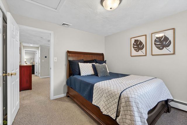 28 Algonquin Ave, Andover, MA 01810
