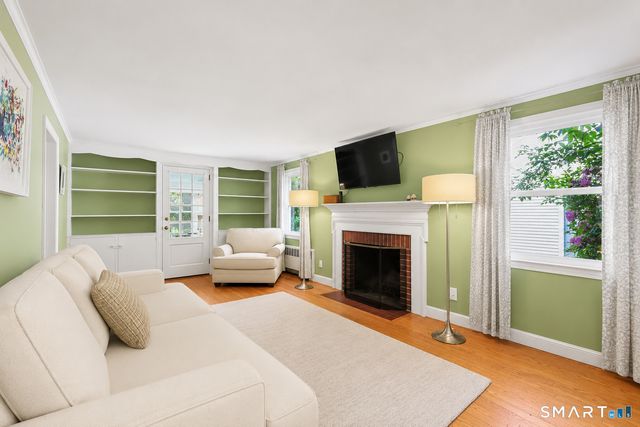 73 Longlane Road, West Hartford, CT 06117