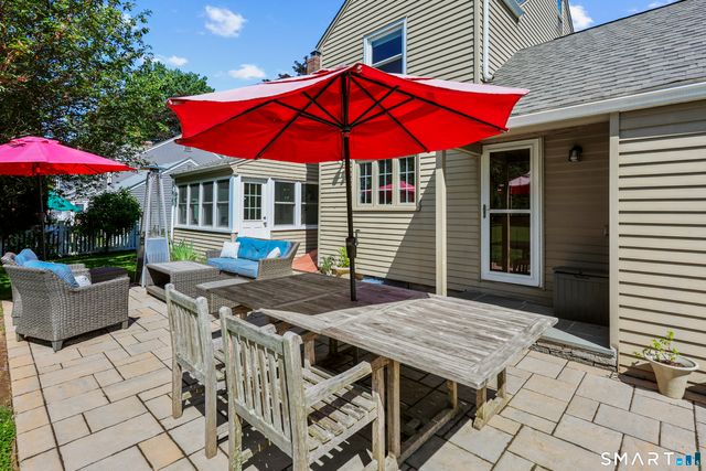 73 Longlane Road, West Hartford, CT 06117
