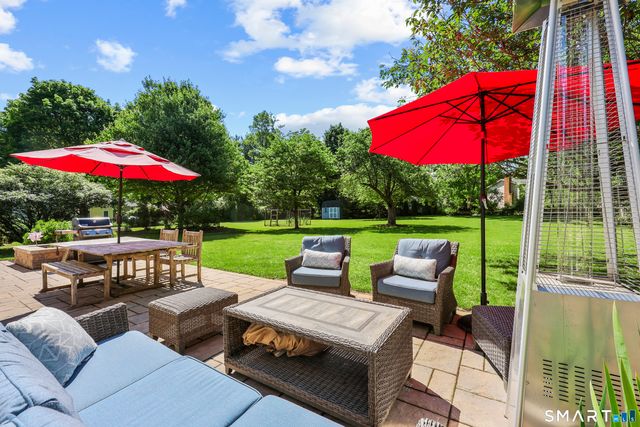 73 Longlane Road, West Hartford, CT 06117