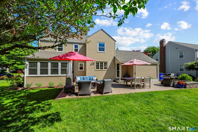 73 Longlane Road, West Hartford, CT 06117