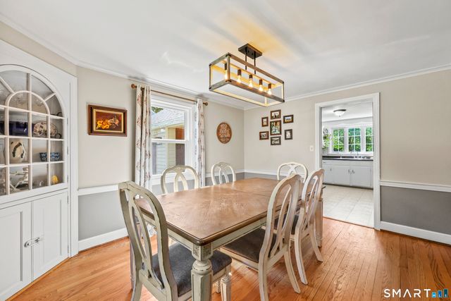 73 Longlane Road, West Hartford, CT 06117
