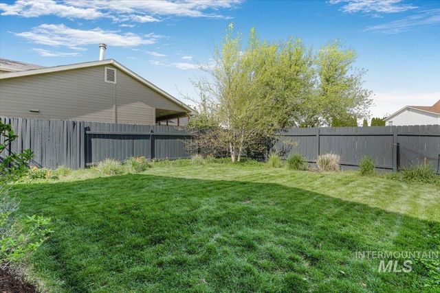 16451 Rainbow Drive, Nampa, ID 83687