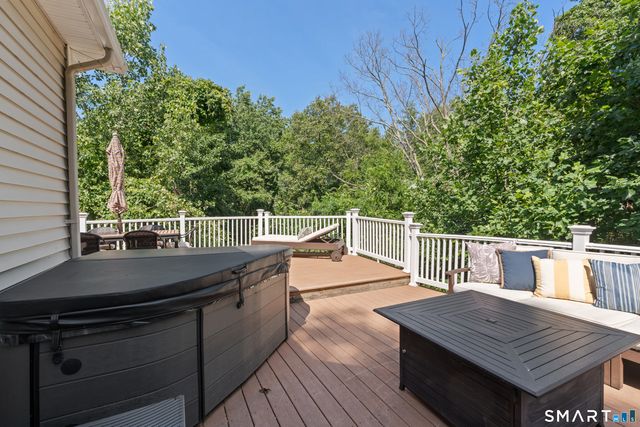 212 Fox Hollow Lane, Bristol, CT 06010
