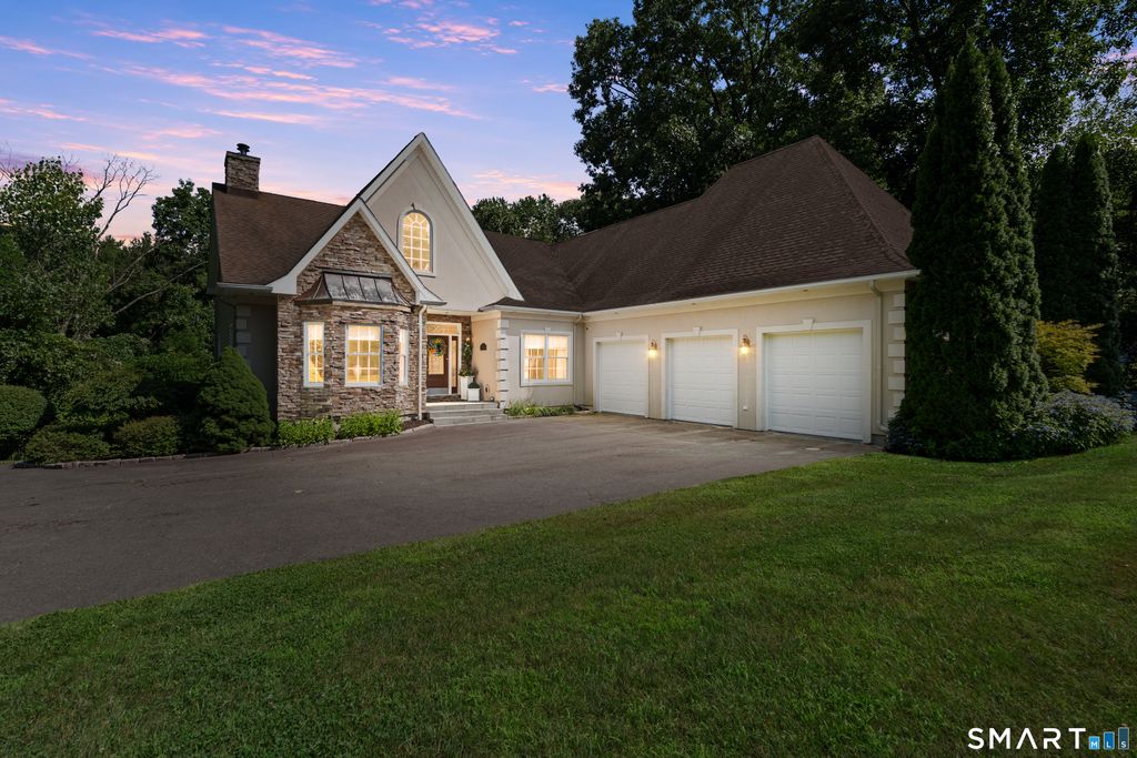 212 Fox Hollow Lane, Bristol, CT 06010