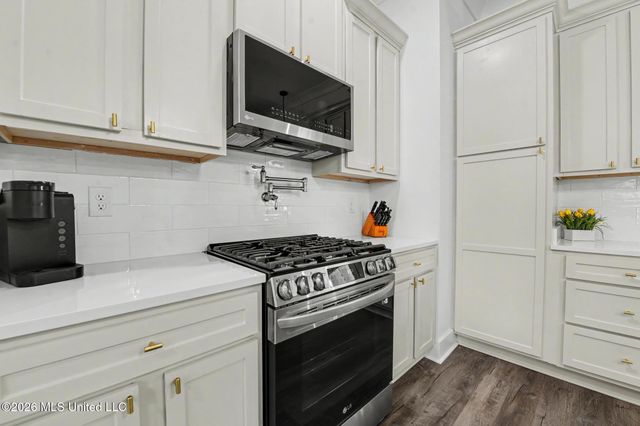 416 Ulman Avenue, Bay Saint Louis, MS 39520