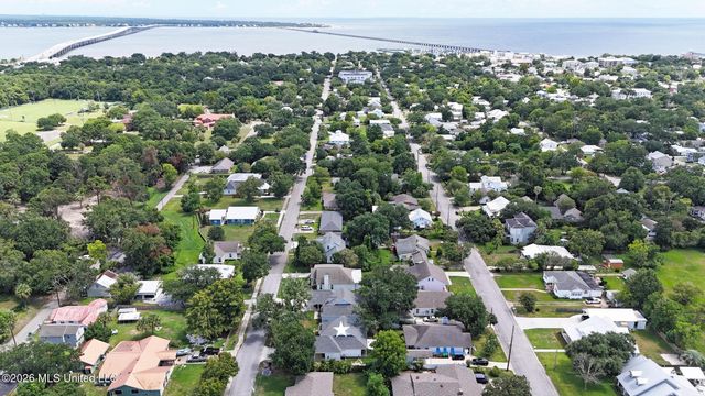 416 Ulman Avenue, Bay Saint Louis, MS 39520