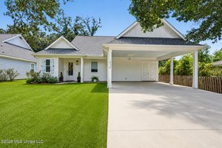 416 Ulman Avenue, Bay Saint Louis, MS 39520
