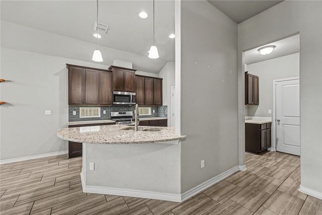 9609 Sedalia, Corpus Christi, TX 78410