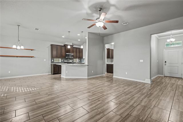 9609 Sedalia, Corpus Christi, TX 78410