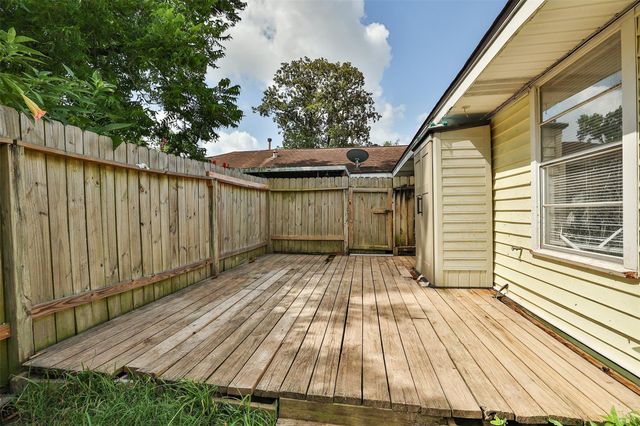9358 Leto Road, Houston, TX 77080
