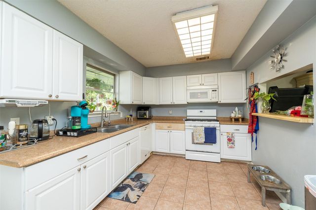 9358 Leto Road, Houston, TX 77080