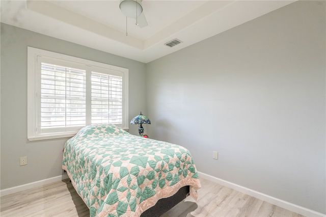 442 Oakdale Dr, Corpus Christi, TX 78418