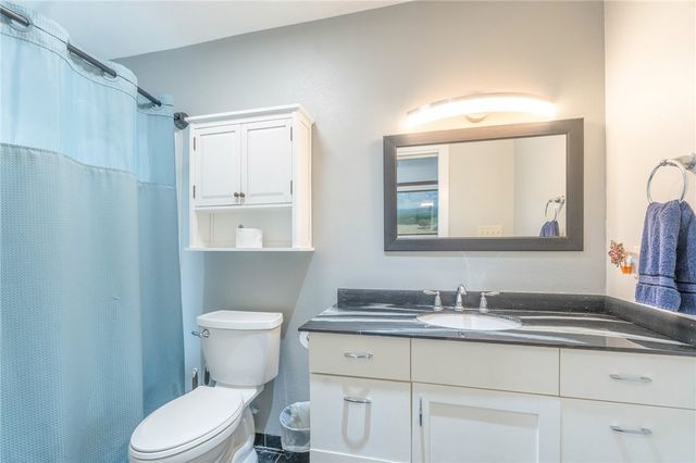 442 Oakdale Dr, Corpus Christi, TX 78418
