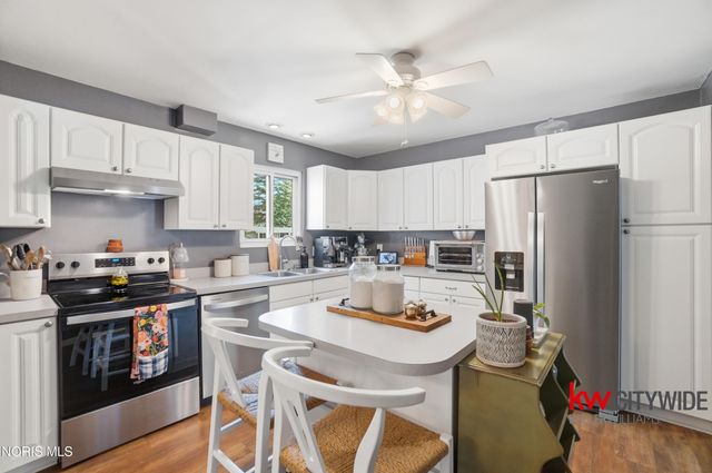 1740 Cass Road, Maumee, OH 43537