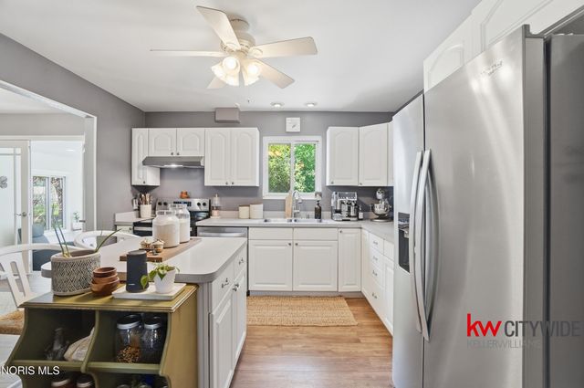 1740 Cass Road, Maumee, OH 43537