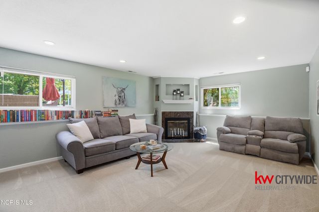 1740 Cass Road, Maumee, OH 43537