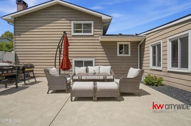 1740 Cass Road, Maumee, OH 43537