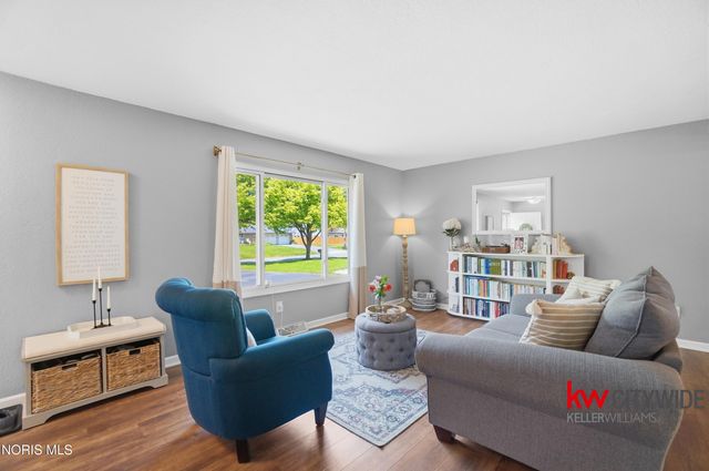 1740 Cass Road, Maumee, OH 43537