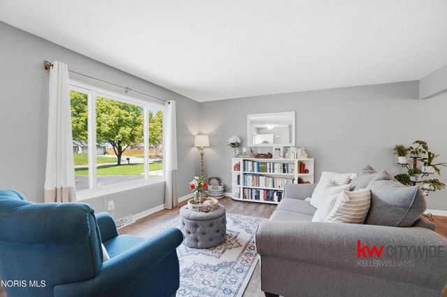 1740 Cass Road, Maumee, OH 43537