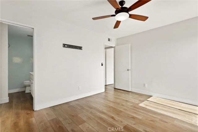 700 W La Veta Avenue T4, Orange, CA 92868