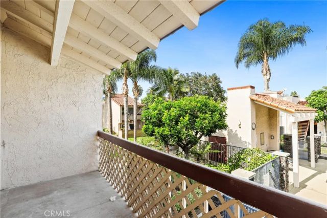 700 W La Veta Avenue T4, Orange, CA 92868