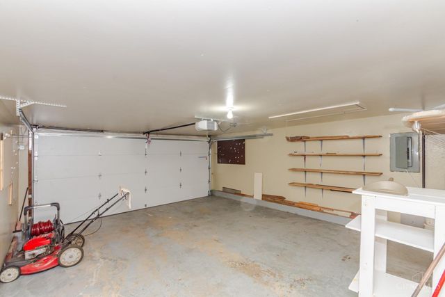 307 Flanders Avenue, Brookville, OH 45309