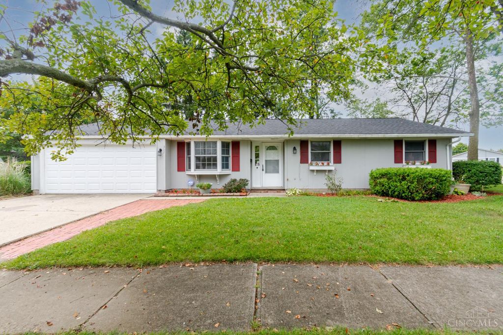 307 Flanders Avenue, Brookville, OH 45309