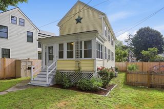 98 Grove St, Melrose, MA 02176