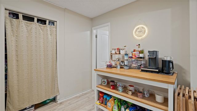 1124 W DESOTO STREET, Clermont, FL 34711