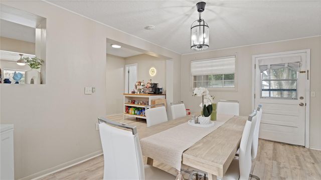 1124 W DESOTO STREET, Clermont, FL 34711