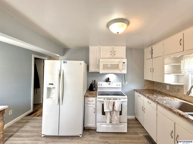 211 Adams Avenue, Norfolk, NE 68701