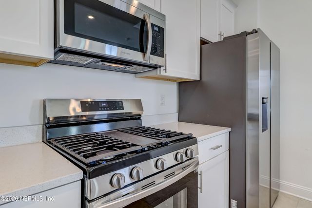 357 RUM RUNNER Way, St. Johns, FL 32259