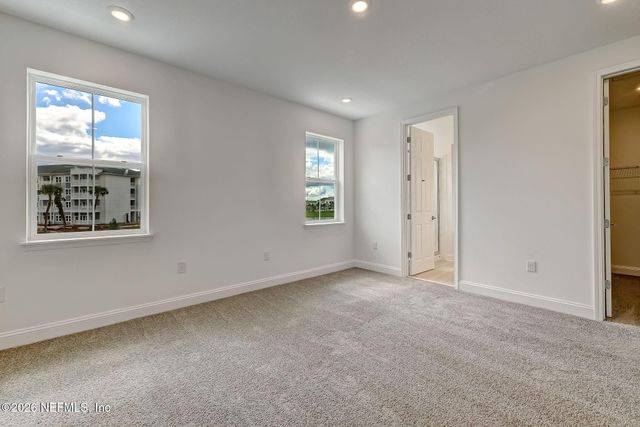 357 RUM RUNNER Way, St. Johns, FL 32259