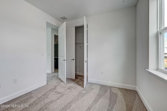 357 RUM RUNNER Way, St. Johns, FL 32259