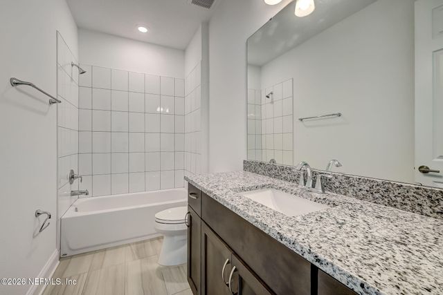 357 RUM RUNNER Way, St. Johns, FL 32259