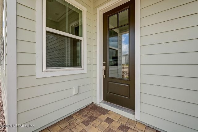 357 RUM RUNNER Way, St. Johns, FL 32259