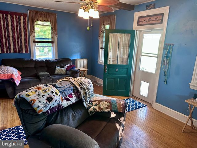387 MOUNTAIN VIEW RD, Reading, PA 19607