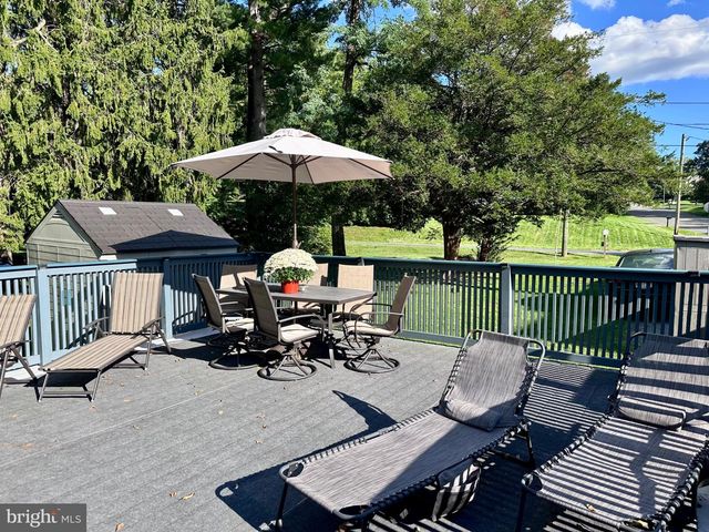 387 MOUNTAIN VIEW RD, Reading, PA 19607