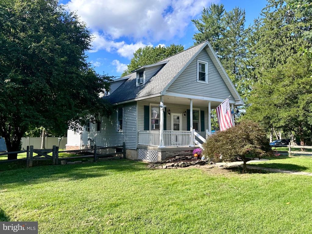 387 MOUNTAIN VIEW RD, Reading, PA 19607