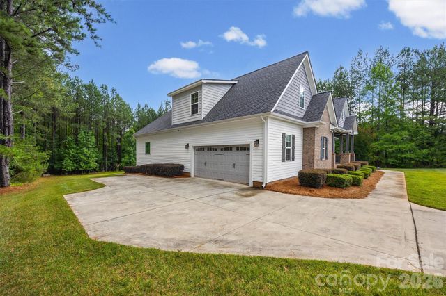575 Zelkova Street, York, SC 29745
