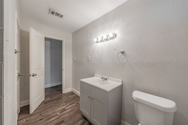 3123 Biway Street, Sansom Park, TX 76114