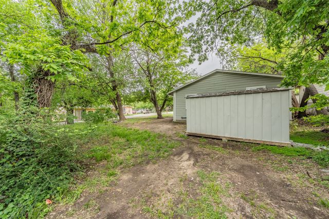 3123 Biway Street, Sansom Park, TX 76114