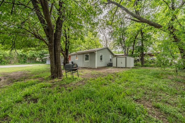 3123 Biway Street, Sansom Park, TX 76114