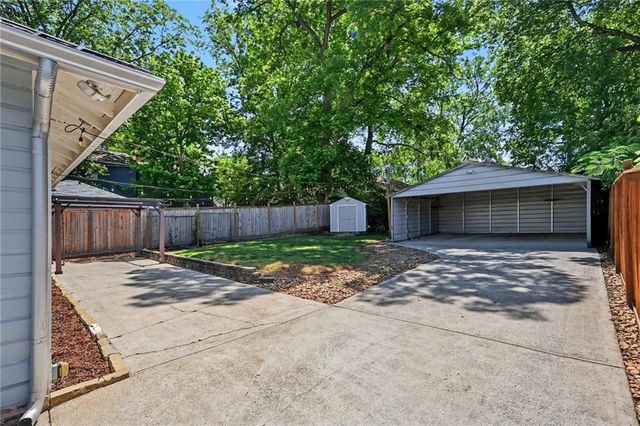 800 Bellemeade Avenue NW, Atlanta, GA 30318