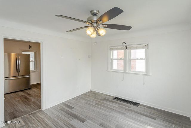 2426 Berdan Avenue, Toledo, OH 43613