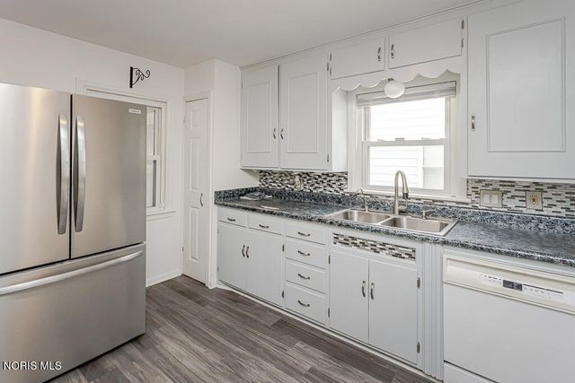 2426 Berdan Avenue, Toledo, OH 43613