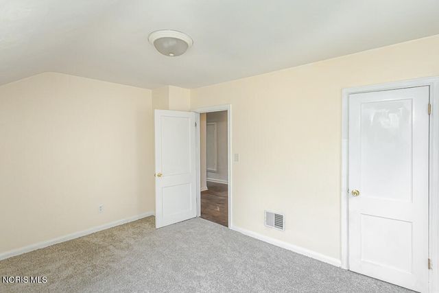 2426 Berdan Avenue, Toledo, OH 43613